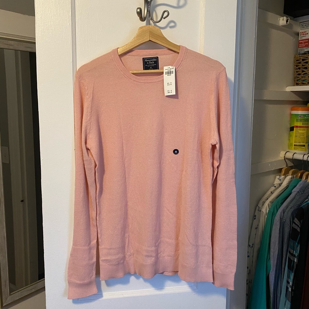 A&F LONG SLEEVE